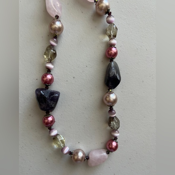 📿ANTHROPOLOGIE Purple💜Pink💗 Semi-Precious Stones & Beads Necklace NEW - Picture 1 of 6